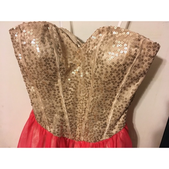 Prom Dress - Picture 2 of 3